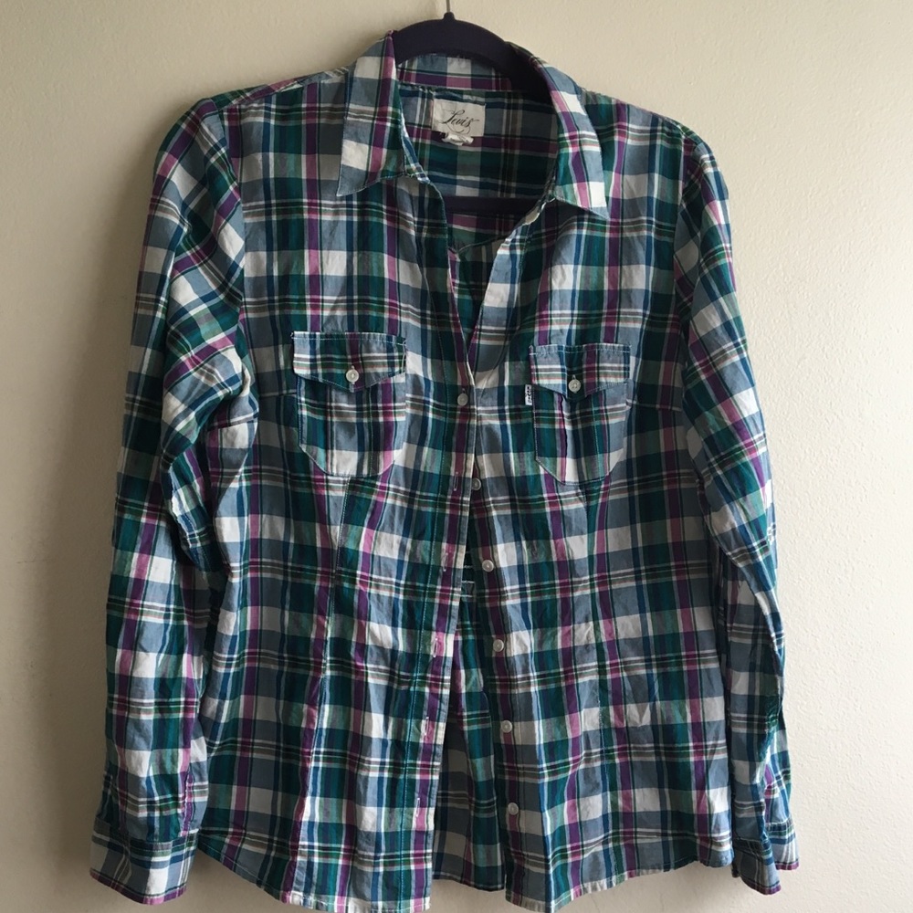 Levi’s Large Plaid Button Up